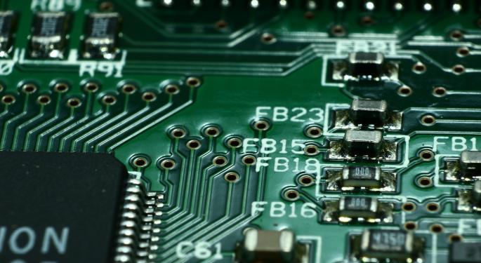 Intel's Potentially Major Security Flaw Boosting AMD, Other Chip Stocks